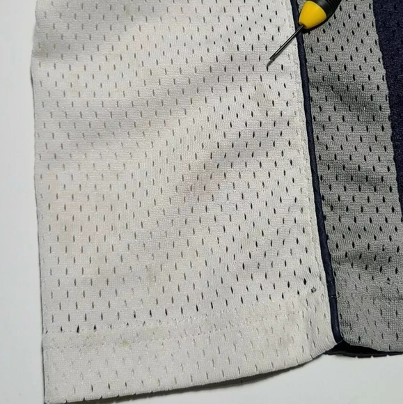 Vintage FILA Basketball Jersey Embroidered Logo L - Picture 5 of 5